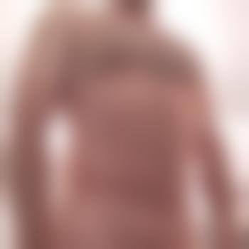 Hollister67