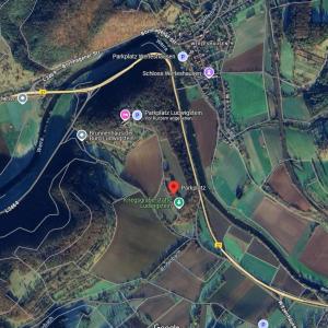 Ludwigsstein oberhalb des Parkplatzes an der B27