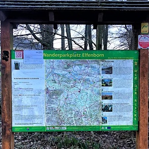 Wanderparkplatz Elfenborn – Einfach ans Auto...