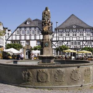 BRİLON TREFFEN UND FİCKEN