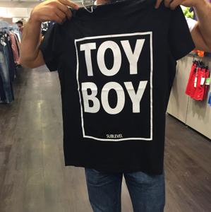 Toyboy2607