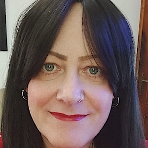 VioletTGender4780