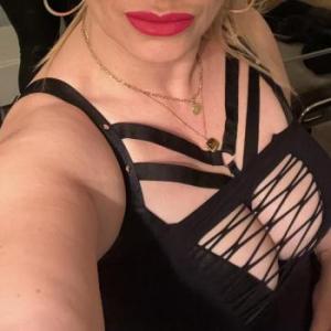 HottieBlossom