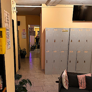 Welcome zur geilen Herrenüberschussparty