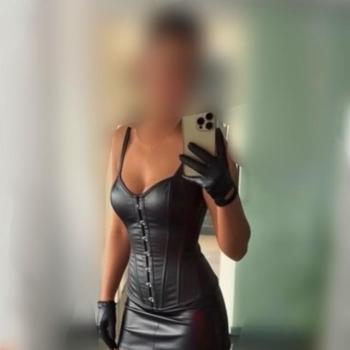 Hotpaarsüdländisch