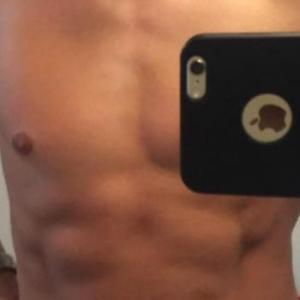 Hot_Alex_3101