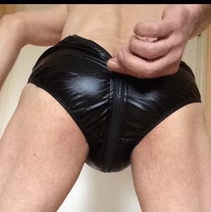 Hausboy245