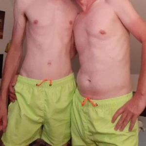 Gaypaar_73_69
