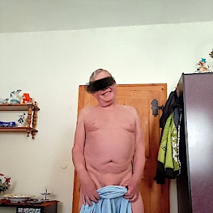 NudistHHM