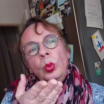 Olivia70