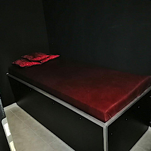 Welcome zur geilen Herrenüberschussparty