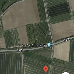 Windrad hinterm Großen Schutzengel