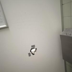 Gloryhole in Gelsenkirchen Hauptbahnhof Männer wc