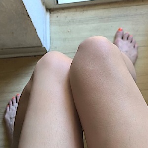 Footgirl