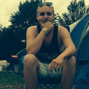 Nicolas9998