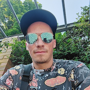 Schüchtern696969