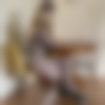SissyLaura10779