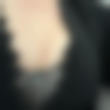 Yvonne19