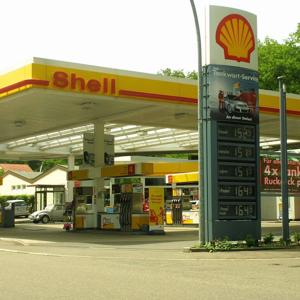 Shell Pfarwiesenallee hinte Tankstelle