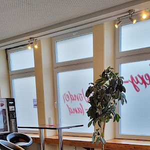 Welcome zur geilen Herrenüberschussparty