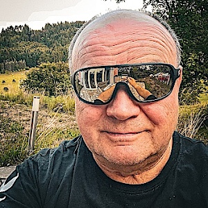 Rockysee