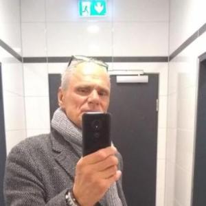 wandhalter
