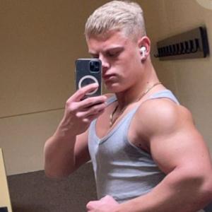 Bodybuilder und Muskeln