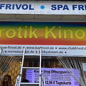 Welcome zur geilen Saunaparty