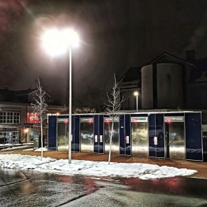 Toilette auf dem Parkplatz an der Brunnenstraße