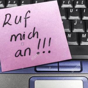 ABSPRITZ TELEFON MIT QUEENMANDY