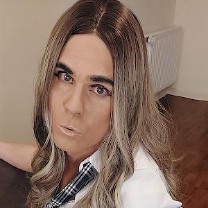 Süße Trannys und Crossdresser