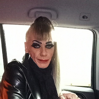 LackhureTsGina