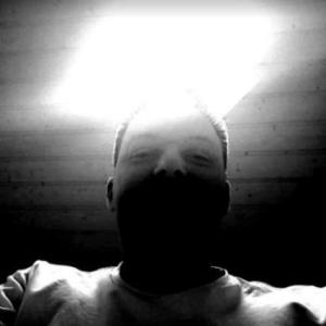 tom_203
