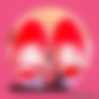 Deesse_in_Pink