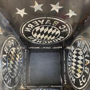 La Bestia Negra ~ FC Bayern München