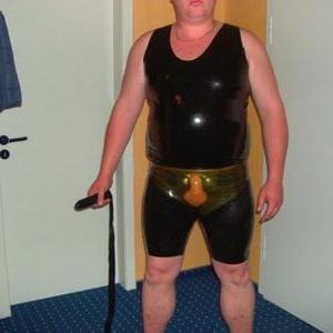 latexgum33