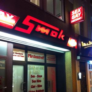 SMOKY'S EROTIKABEND FRIVOL FETISCH & FUN