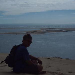 PlayEasy