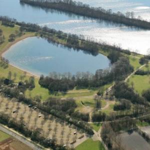 Elfrather See, der Hügel