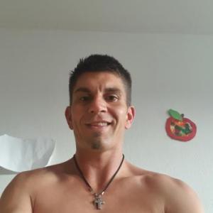 DANIEL30685
