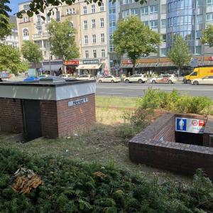 Spritz and Go: Klappe am Theod.Heuss Platz Berlin