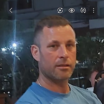 Tobi198025
